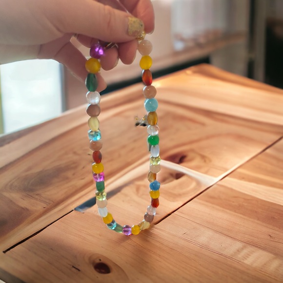 Budding in Spring- necklace - Picture 2 of 5